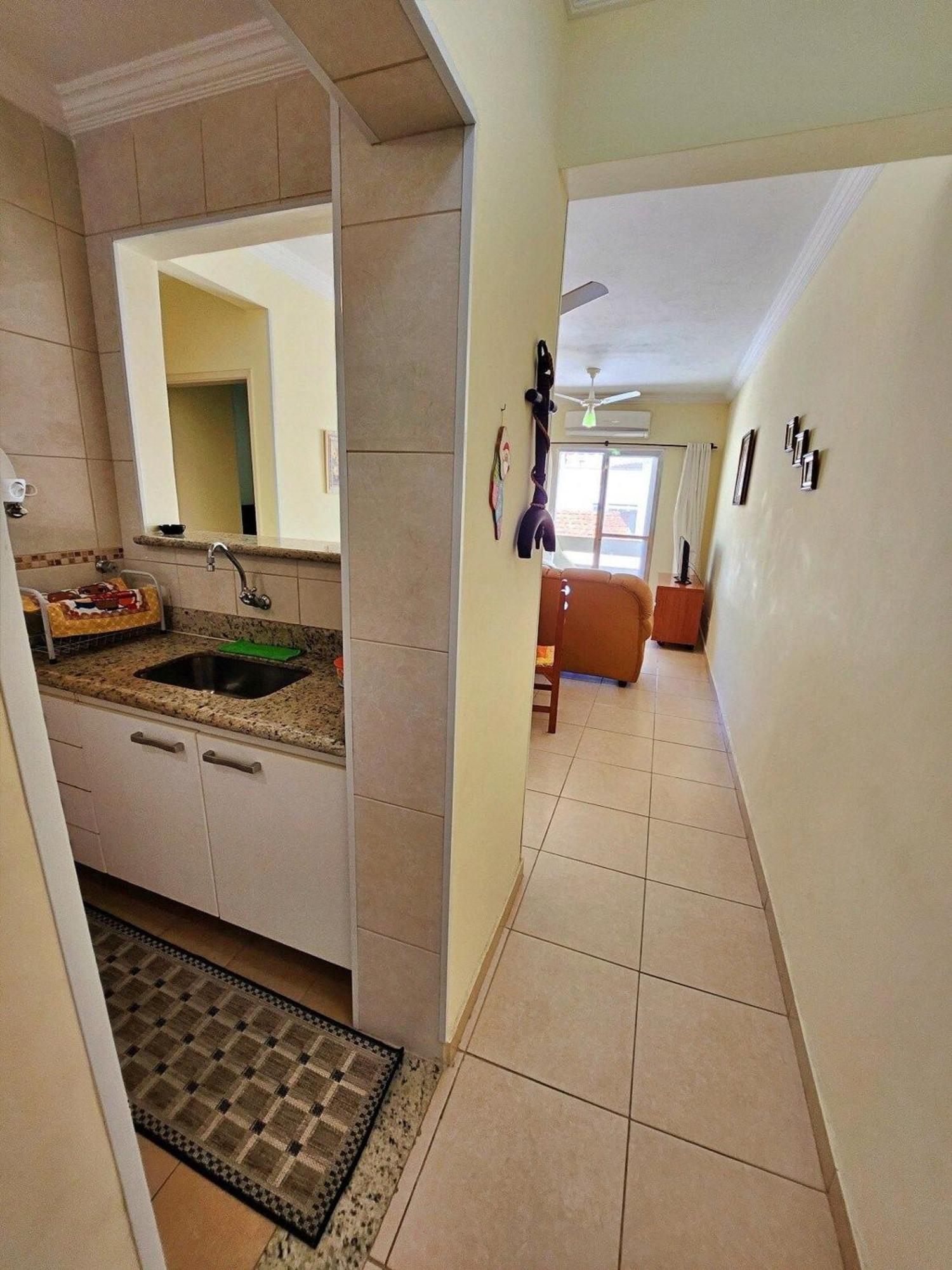 Aconchegante Apto 01 Dorm C/Sacada, Ar-Cond, Wi-Fi, Lado Praia Guarujá Dış mekan fotoğraf